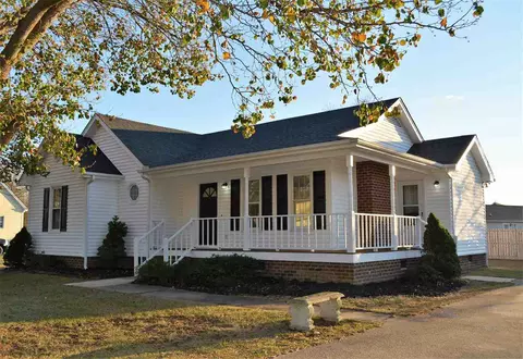 1603 Friendly Rd, Dunn, NC 28334 photo 2