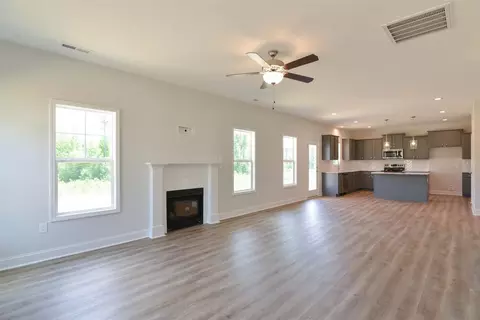 157 Berg St, Smithfield, NC 27577 photo 7