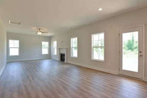 157 Berg St, Smithfield, NC 27577 photo 10
