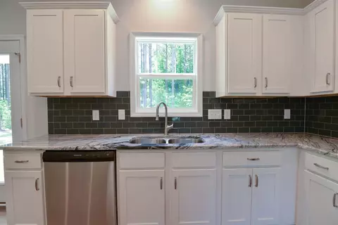 202 Berg St, Smithfield, NC 27577 photo 14