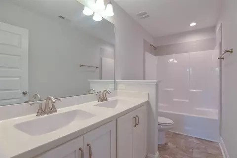 202 Berg St, Smithfield, NC 27577 photo 24