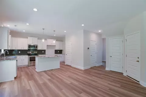 202 Berg St, Smithfield, NC 27577 photo 8