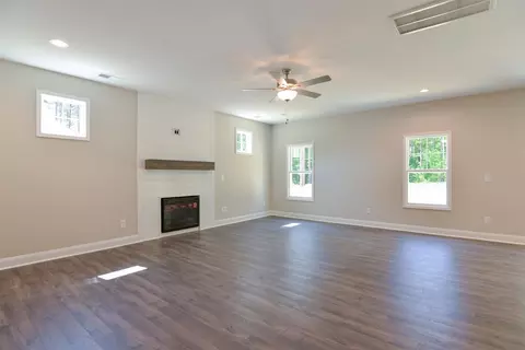 48 Tailwind Ln, Smithfield, NC 27577 photo 4