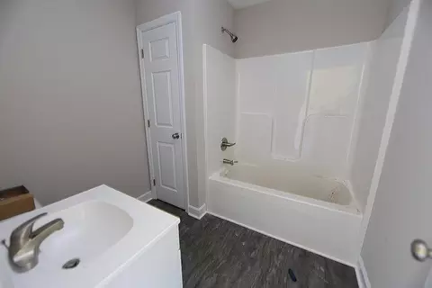 604 Warren Rd, Erwin, NC 28339 photo 10