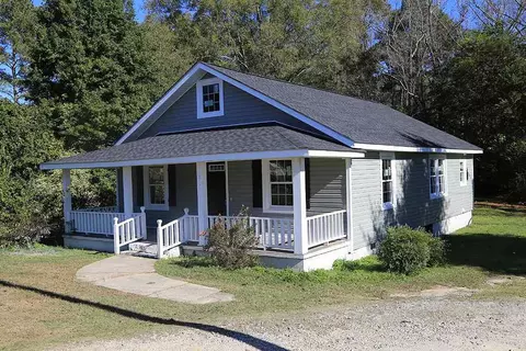 604 Warren Rd, Erwin, NC 28339 photo 1