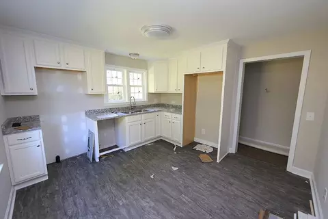 604 Warren Rd, Erwin, NC 28339 photo 5
