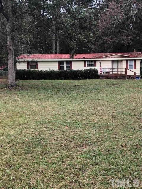 399 E Gordon Rd, Selma, NC 27576 photo 3