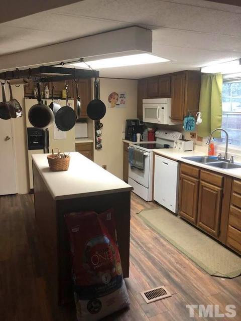 399 E Gordon Rd, Selma, NC 27576 photo 15