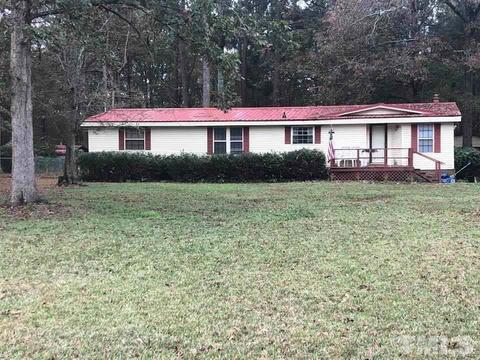 399 E Gordon Rd, Selma, NC 27576 photo 2