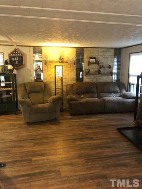 399 E Gordon Rd, Selma, NC 27576 photo 9
