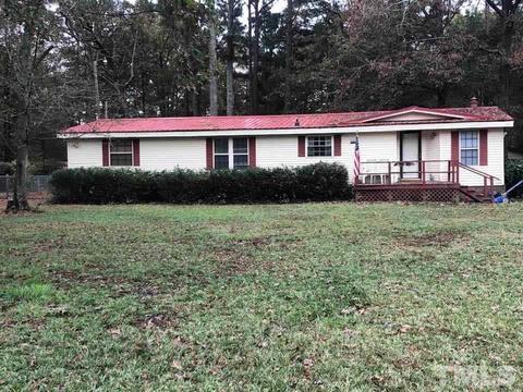 399 E Gordon Rd, Selma, NC 27576 photo 1