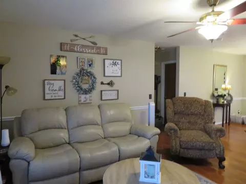 1903 Friendly Rd, Dunn, NC 28334 photo 9