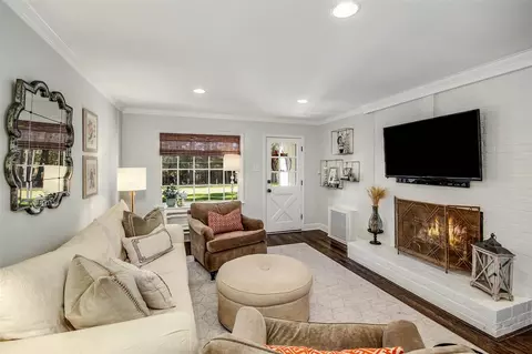 211 Continental Dr, Durham, NC 27712 photo 11