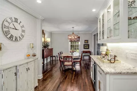 211 Continental Dr, Durham, NC 27712 photo 7