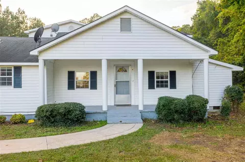 1472 Beasley Rd, Benson, NC 27504 photo 4
