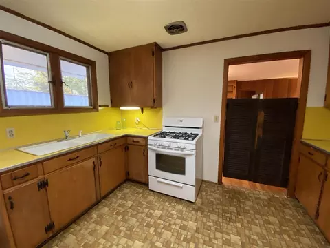 517 Morreene Rd, Durham, NC 27705 photo 9