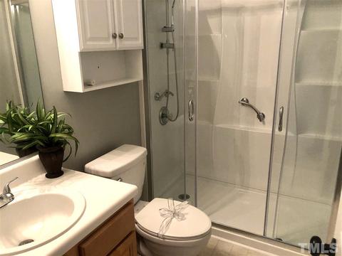 6 Kimbrough Ct, Durham, NC 27703 photo 12