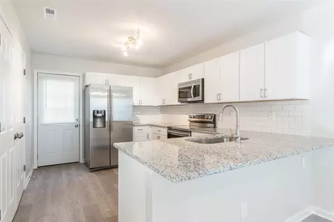 811 Lee St, Durham, NC 27701 photo 8