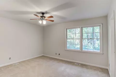 17 Pierre Pl, Durham, NC 27704 photo 9