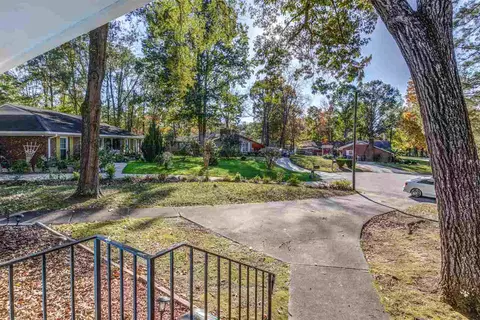 17 Pierre Pl, Durham, NC 27704 photo 2