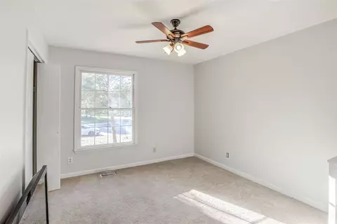 17 Pierre Pl, Durham, NC 27704 photo 13