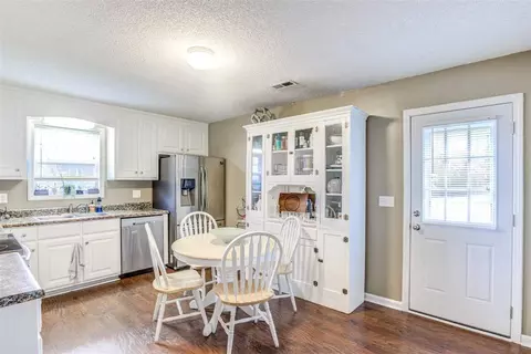 325 Ogburn Rd, Smithfield, NC 27577 photo 5