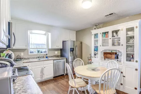 325 Ogburn Rd, Smithfield, NC 27577 photo 6