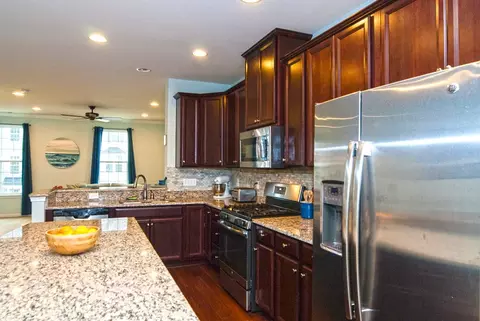 208 Brier Summit Pl, Durham, NC 27703 photo 4