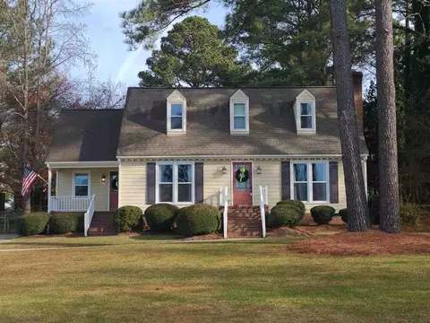 9 British Ct, Smithfield, NC 27577 photo 2