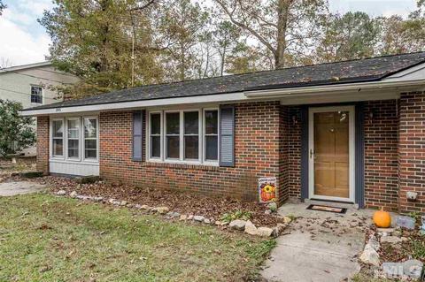 203 Brookside Dr, Smithfield, NC 27577 photo 2
