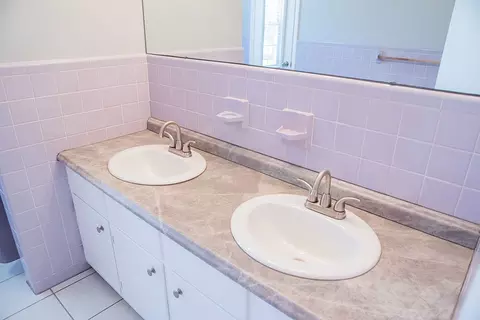 721 Crestview Dr, Durham, NC 27712 photo 17