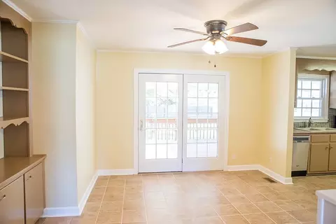 721 Crestview Dr, Durham, NC 27712 photo 9