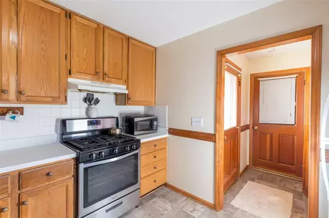 1090 Honeycutt Rd, Willow Spring, NC 27592 photo 8