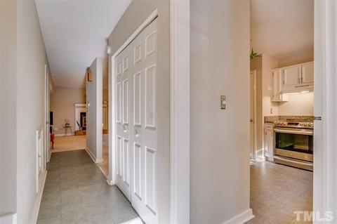 60 Willow Bridge Dr, Durham, NC 27707 photo 3