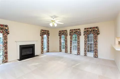 3544 Dewing Dr, Raleigh, NC 27616 photo 6