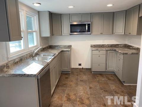 200 S 12th St, Erwin, NC 28339 photo 3