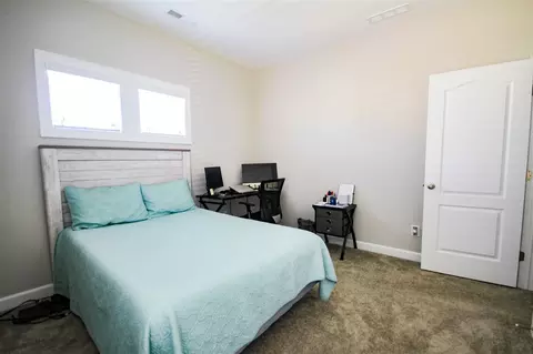1036 Lippincott Rd, Durham, NC 27703 photo 10