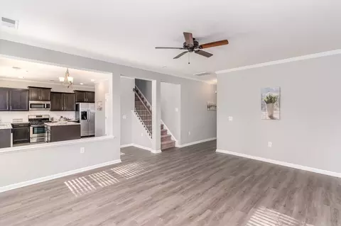 209 Peninsula Ct, Durham, NC 27703 photo 8