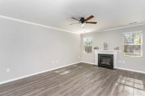 209 Peninsula Ct, Durham, NC 27703 photo 6
