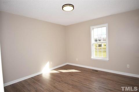 3152 Eric St, Willow Springs, NC 27592 photo 9