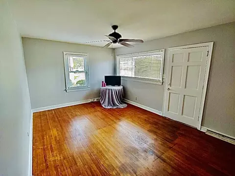 1223 Delk Dr, High Point, NC 27262 photo 4