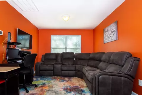 2402 Pear Tree Ln, Durham, NC 27703 photo 19