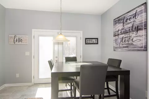 2402 Pear Tree Ln, Durham, NC 27703 photo 9