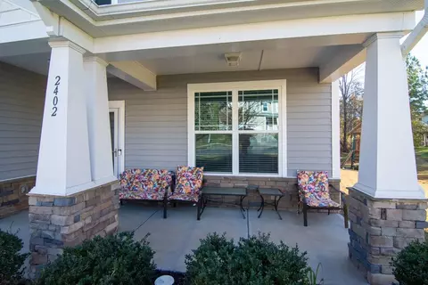 2402 Pear Tree Ln, Durham, NC 27703 photo 3