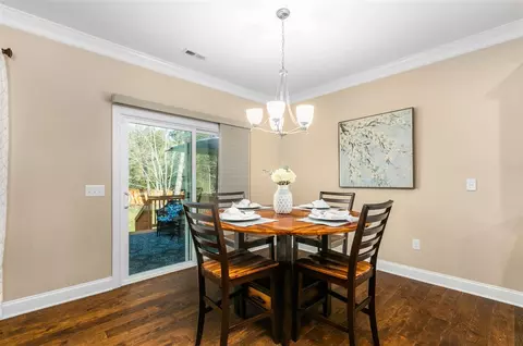 2021 Hickory Nut Dr, Durham, NC 27703 photo 6