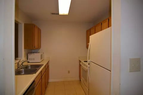 97 Forest Oaks Dr, Durham, NC 27705 photo 5