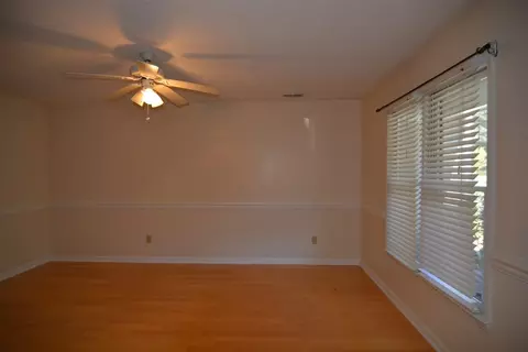 97 Forest Oaks Dr, Durham, NC 27705 photo 3