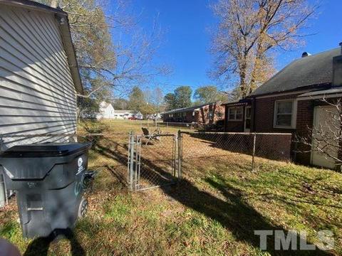 121 Harrison Ave, Henderson, NC 27536 photo 13