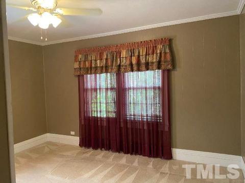 121 Harrison Ave, Henderson, NC 27536 photo 10