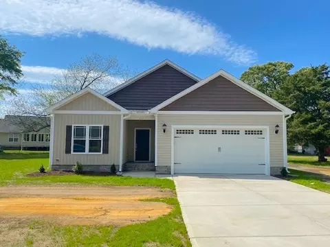113 S Herring St, Pine Level, NC 27568 photo 1